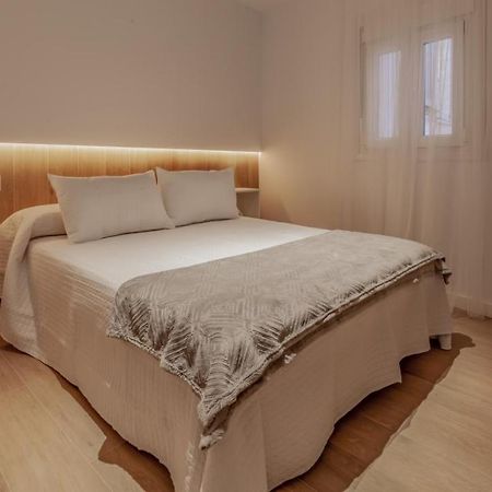 Parrapartamentos Apartamentos Turisticos Caces Extérieur photo